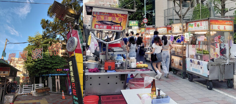 寧夏夜市の様子