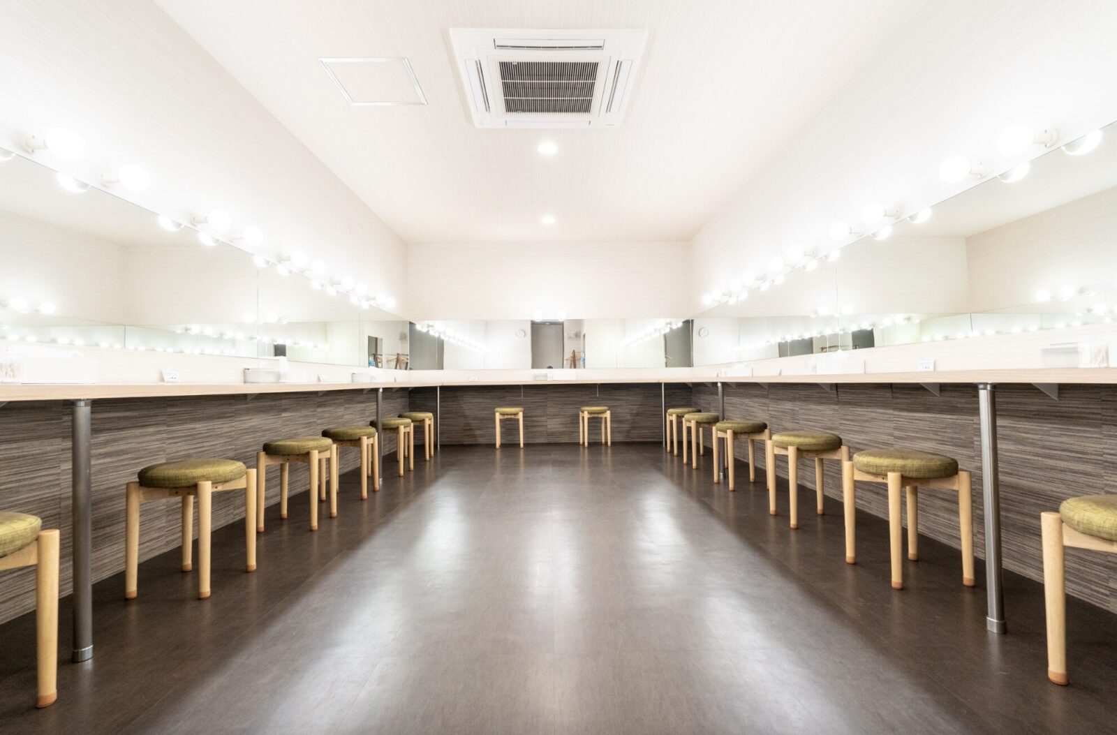 スタジオクォーツ